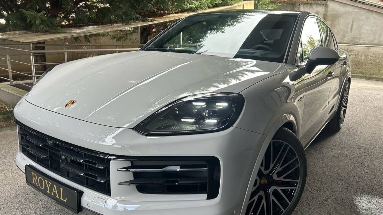 Porsche Cayenne E-Hybrid Coupé