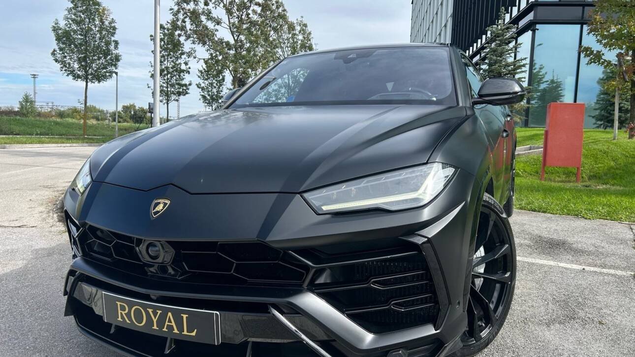 Lamborghini Urus //AKRAPOVIć//